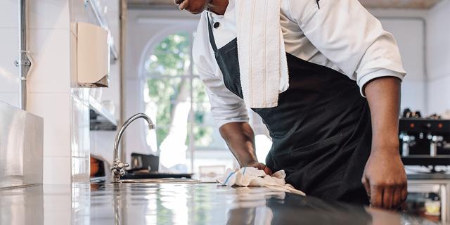 The Unsung Hero of Every Restaurant: Bar Mops