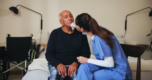 Personal Care Wipes for Long-Term Care Homes